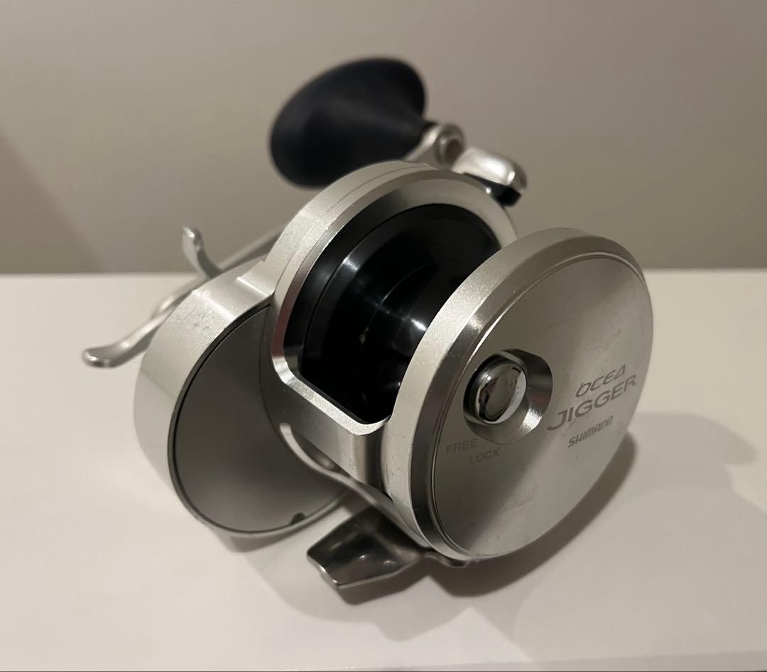 シマノ　オシアジガー 2000NRHG シマノ（SHIMANO） オシアジガー 2000NRHG (右ハンドル) 2017年モデル