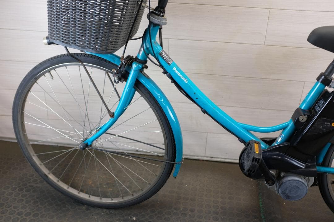 良品パナソニック 　26インチ　3段　8.9Ah（5点灯）充電器あり