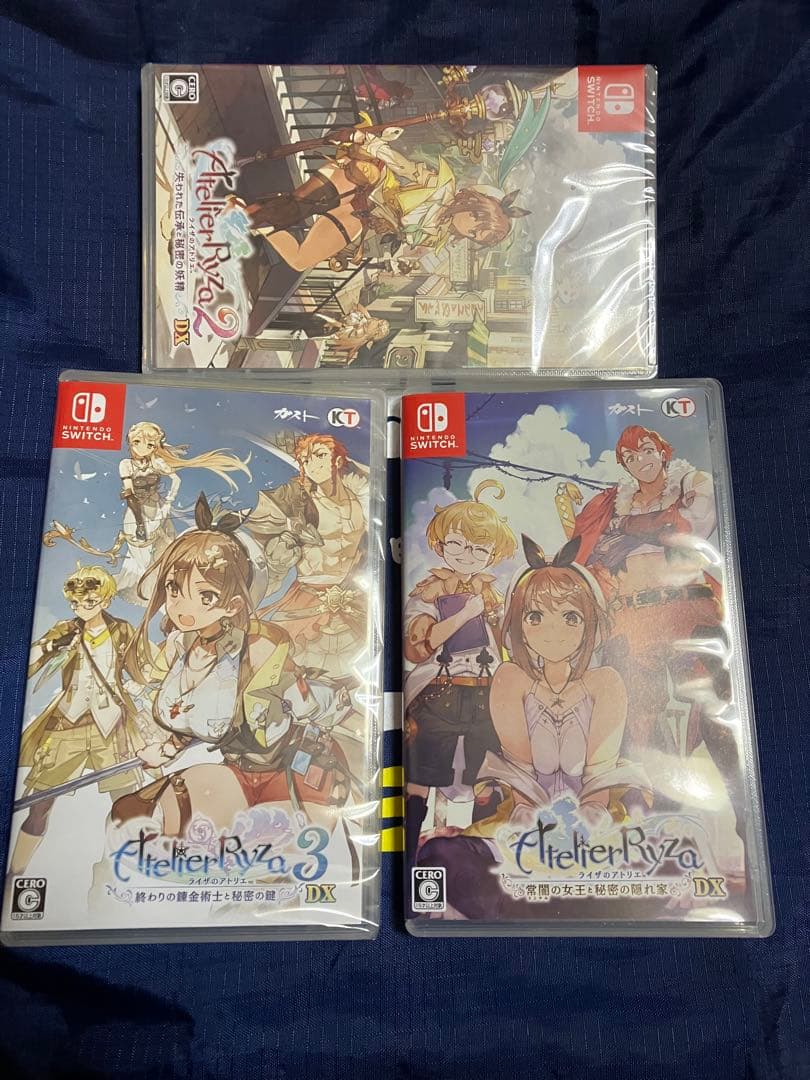 ライザのアトリエ　秘密トリロジーDX 箱無し ライザのアトリエ ～秘密トリロジー～ DX プレミアムボックス 【PS4