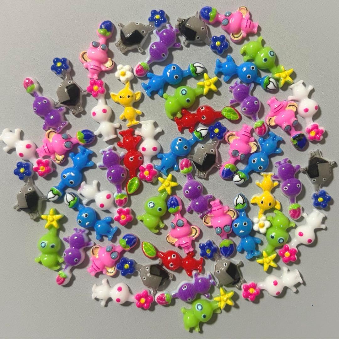 ピクミン ネイルパーツ 50個 - メルカリ