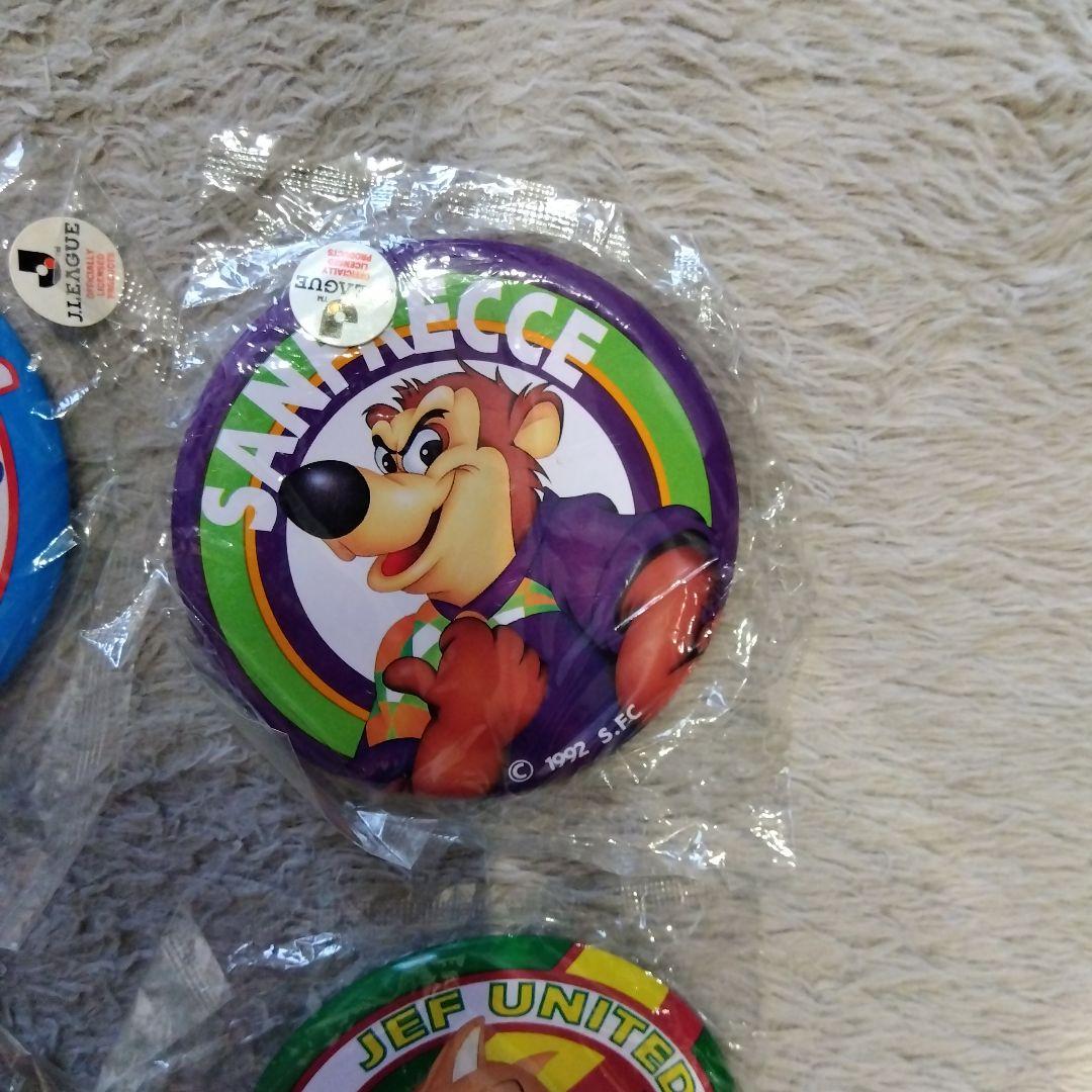 サッカー Jリーグ 公式缶バッジ 1992年 6つセット - メルカリ