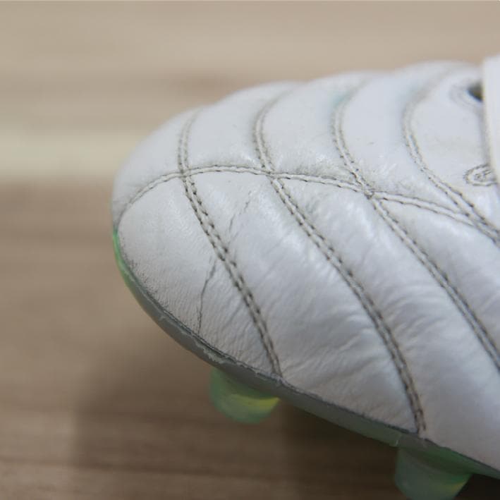 【数回使用】ミズノ　モナルシーダネオ３　エリート　28.0cm