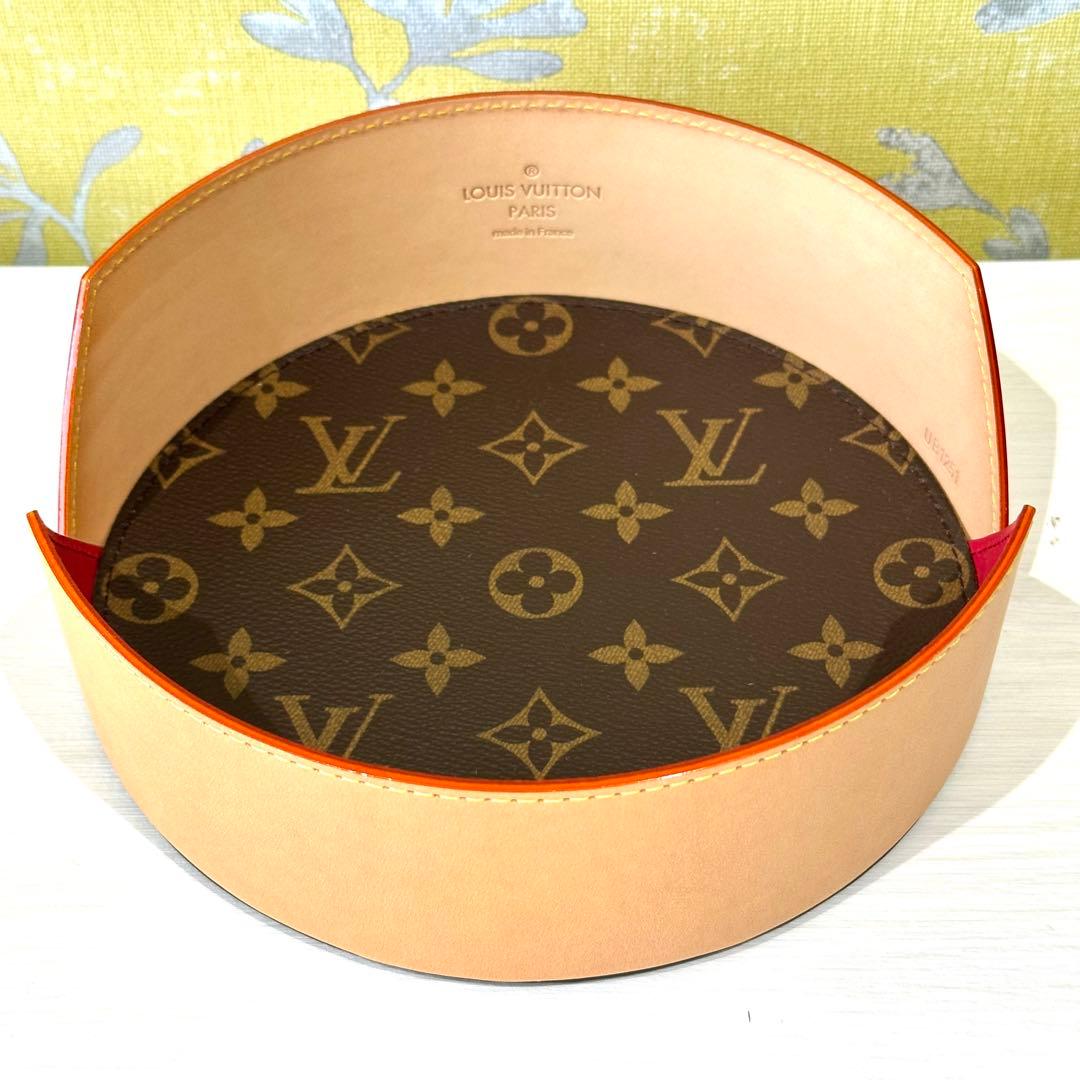 展示品】ルイ・ヴイトンアシェット4 フラワープレート GI0461 - メルカリ