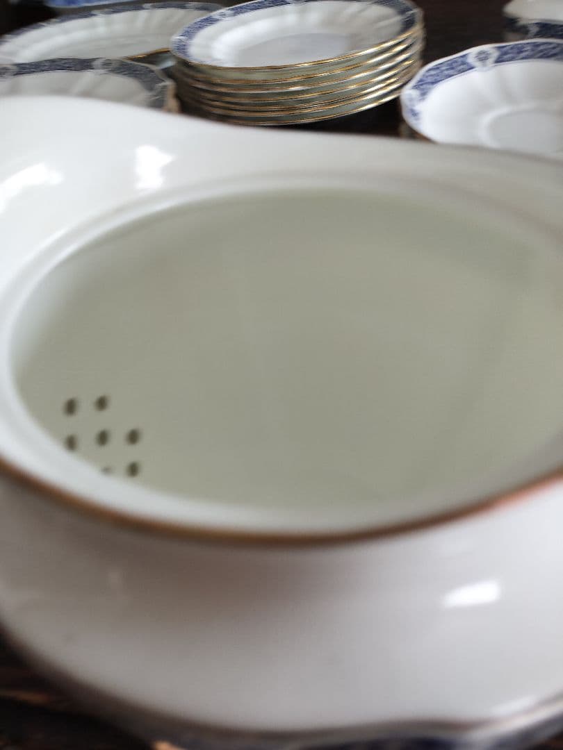 ロイヤルクラウンダービーミルディールのディナーセット 訳あり - メルカリ