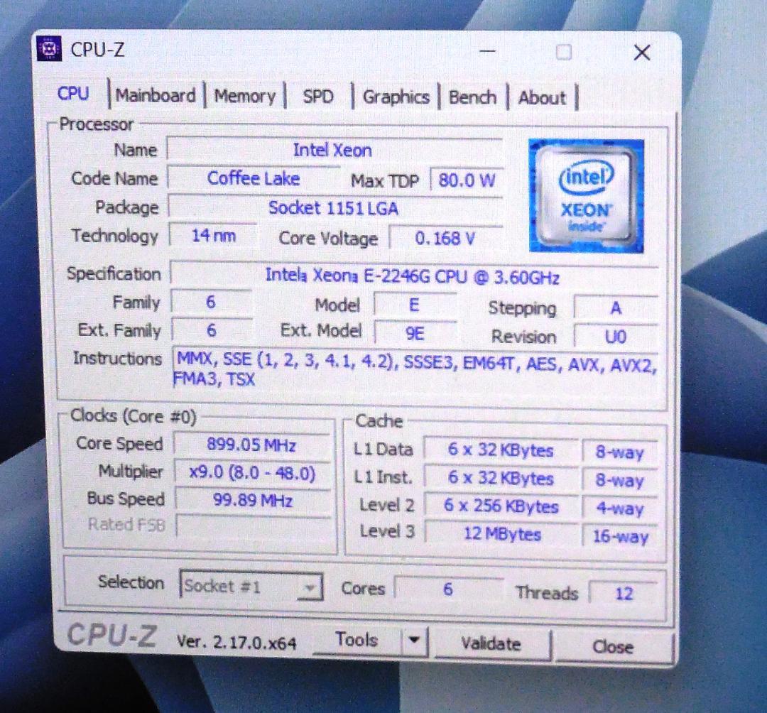 INTEL XEON E-2246G 3.6～4.8GHz