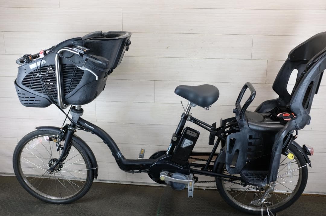 は*ん様 パナソニック ギュット　20インチ　3段　6.6Ah（5点灯）充電器あ