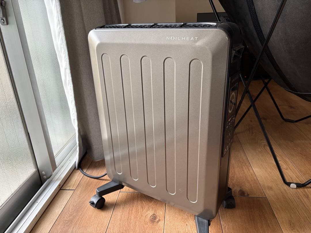NOIL HEAT オイルヒーター シルバー コロナ オイルレスヒーター ノイルヒート DHS-1522をレビュー