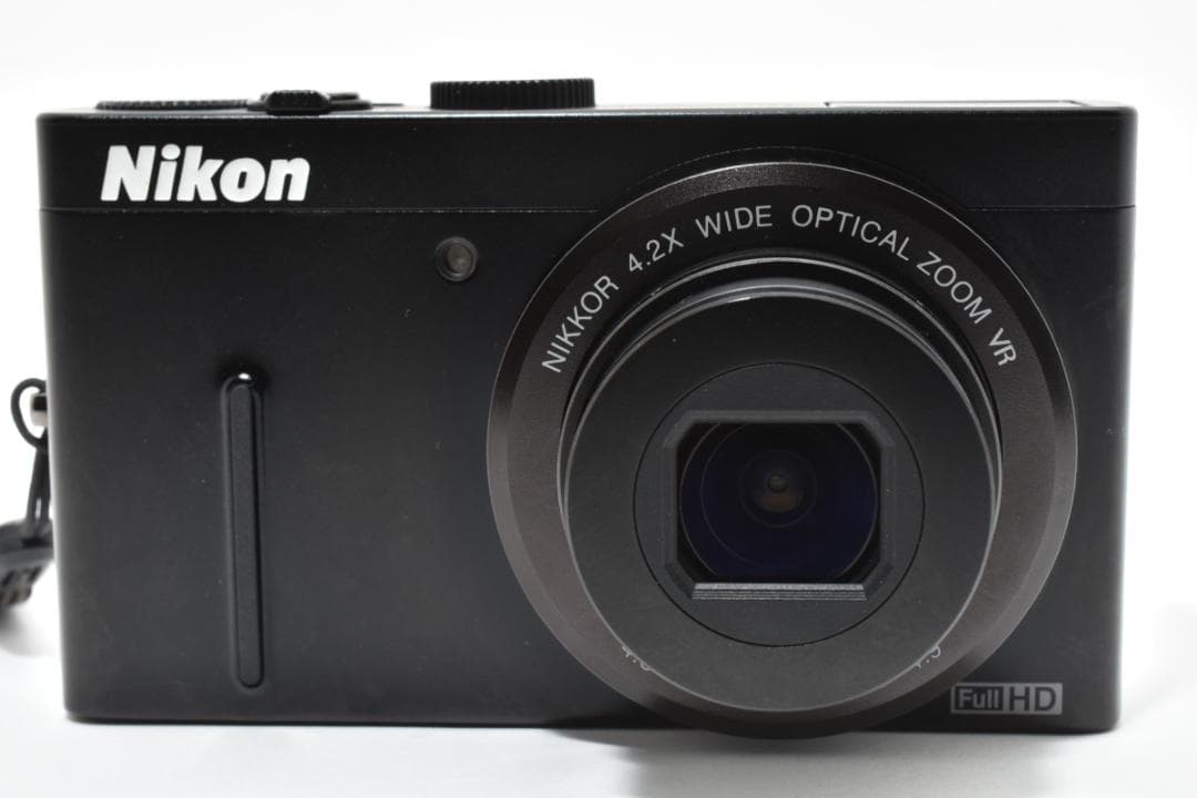 《 ほぼ新品 》 ニコン　Nikon COOLPIX P300 ブラック