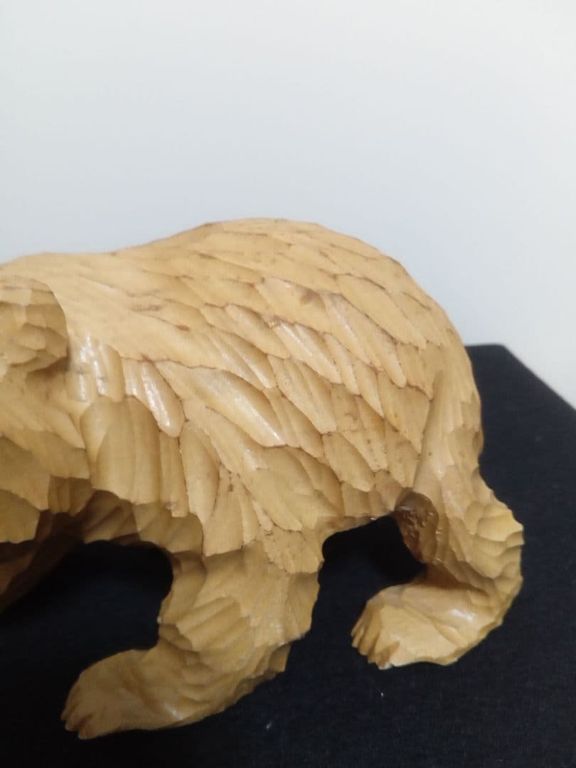 名工 四代目 忠行 木彫り熊 2体セット 一刀彫 旭川 吠え熊八雲 抽象