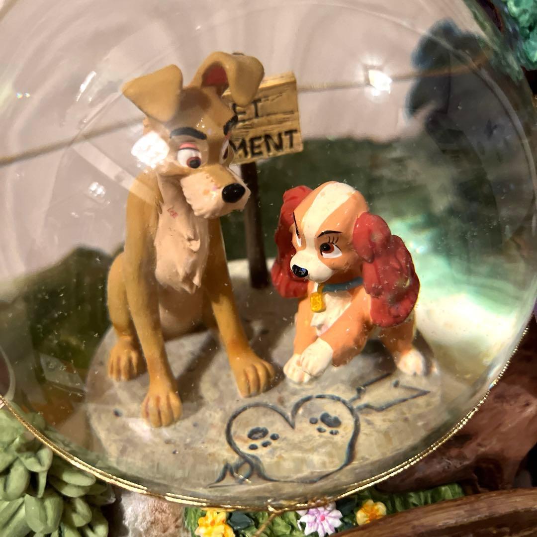 ディズニーストア わんわん物語Lady&Trumpスノーグローブ オルゴール