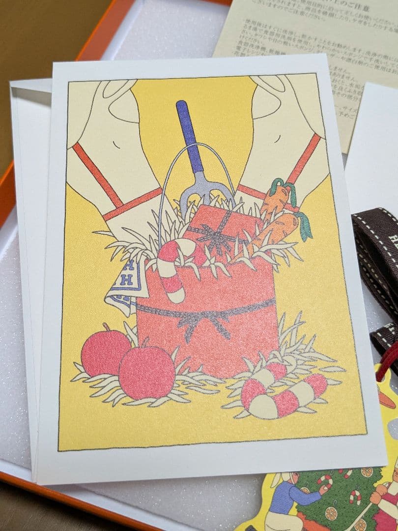 新品、未使用 HERMES パンプレート Hデコ 円形皿 白14cm 1枚 - メルカリ