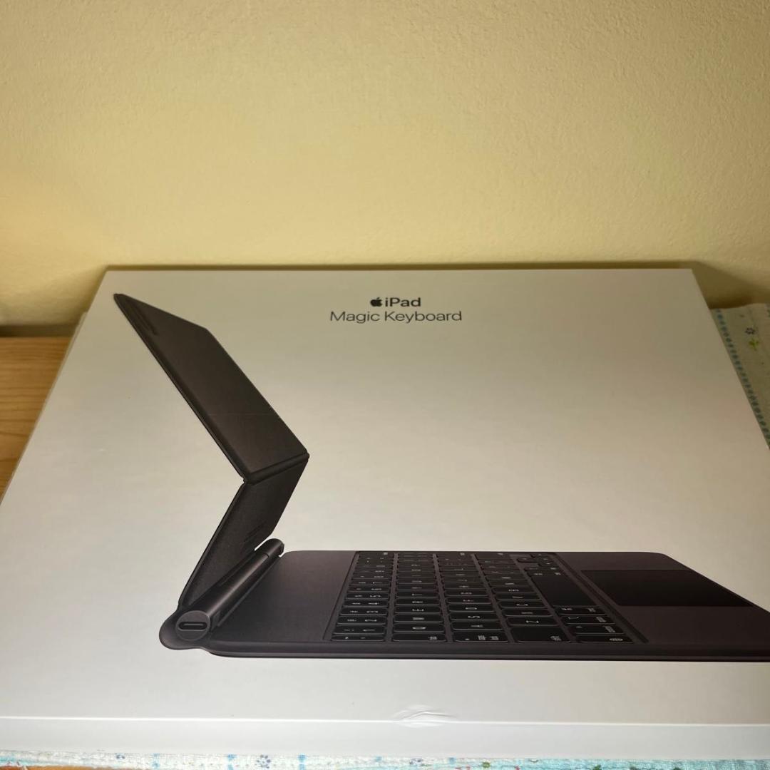 Magic Keyboard 純正　11インチ　ブラック Magic Keyboard for iPad Pro 11‑inch (M5) - Japanese - Black - Apple