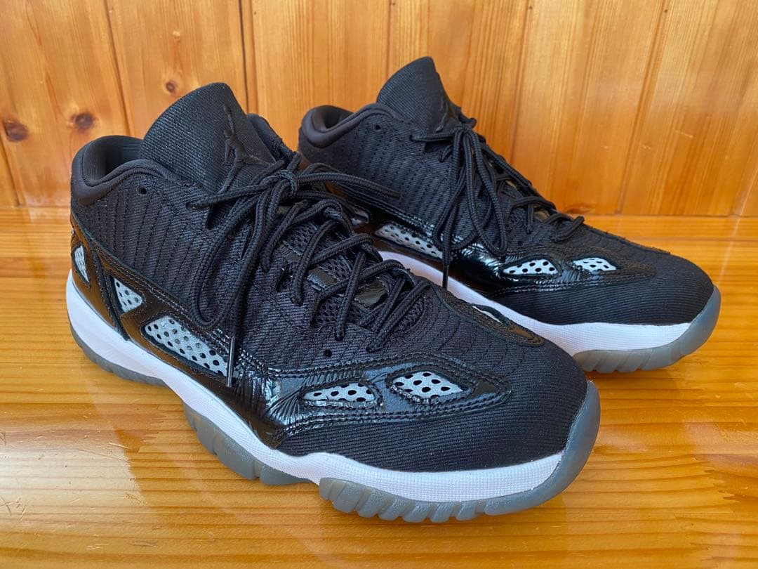 NIKE ナイキ　エアジョーダン11 レトロ　27cm Nike Air Jordan 11 Retro 