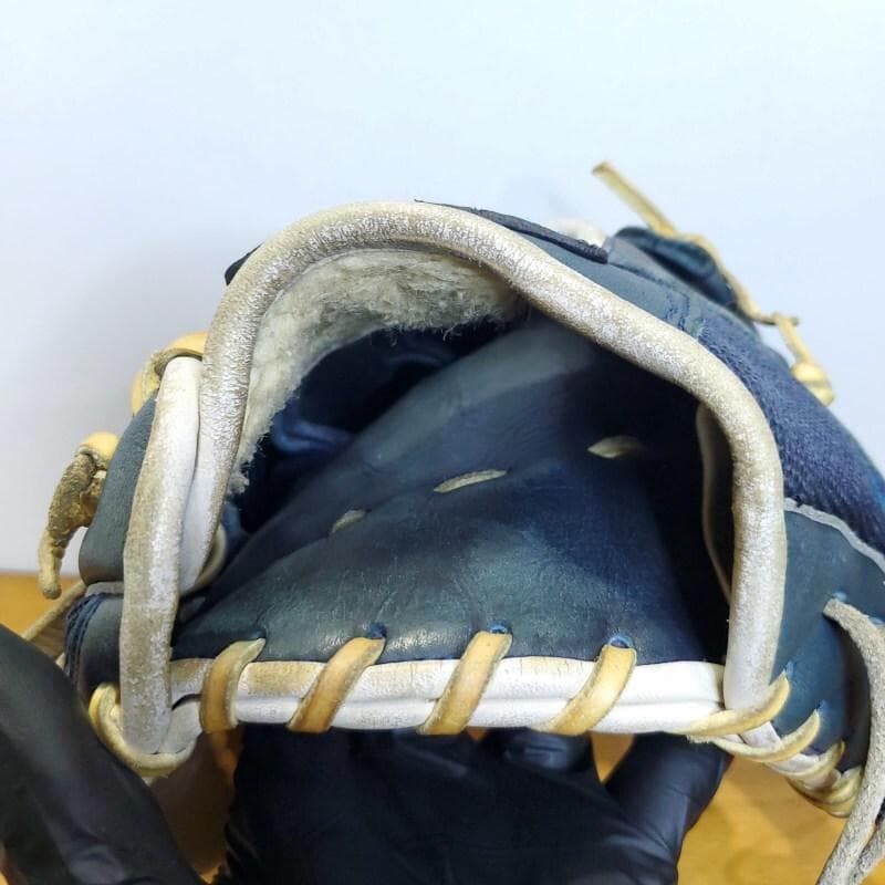 ミズノ タフィローズモデル 限定品 Mマークラベル 激レア 外野用 軟式