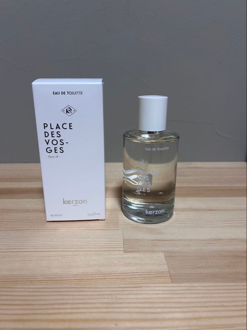 Kerzon PLACE DES VOSGES 香水 ヴォージュ広場 - メルカリ