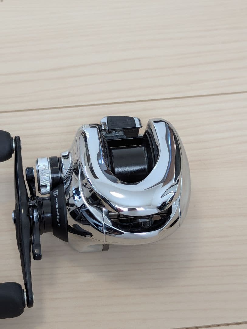 12 アンタレスHG 右巻き シマノ(SHIMANO) 12アンタレス HG 右 028372｜アウトドア用品・釣り具