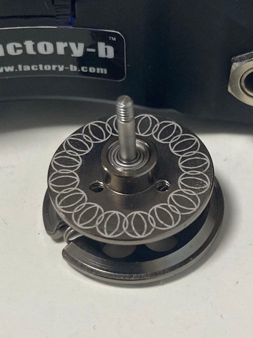 わかさぎの蔵LL8 (ワカサギ釣り 電動リール) - メルカリ