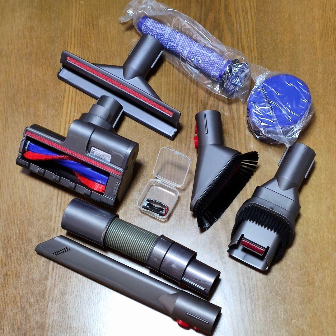 ダイソン V8 SV10K掃除機＋マキタ18vアダプターセット分解清掃済み動作