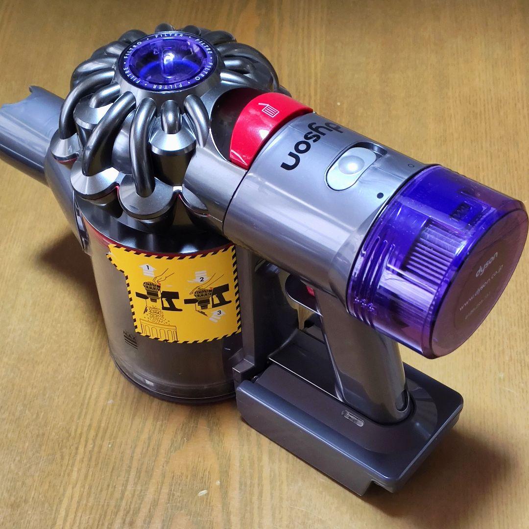 ダイソン V8 SV10K掃除機＋マキタ18vアダプターセット分解清掃済み動作
