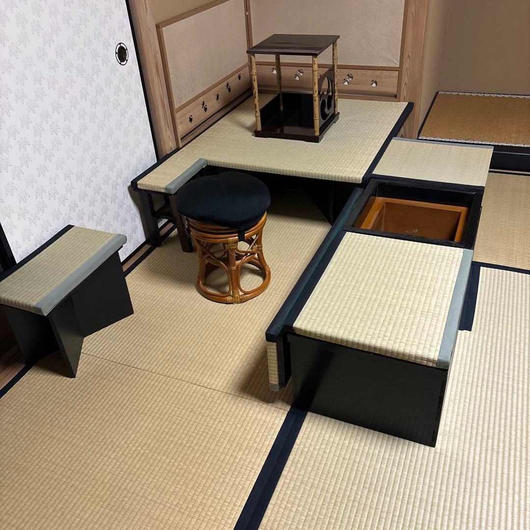 楽々茶棚 (立礼)組立点前座、炉壇ボックス、建水台、貴人畳の角の台の