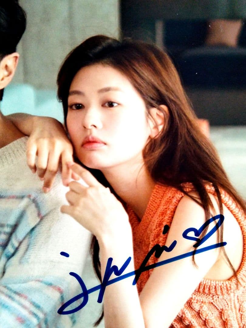 チョン・ソミン直筆サイン入り2Lサイズ写真…Jung so-min… - メルカリ