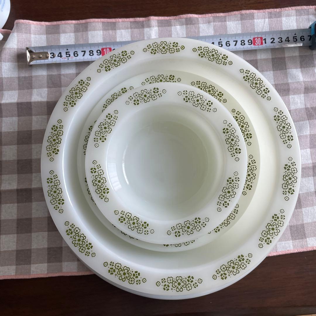 アンカーホッキング花模様の食器12点セット ミルクガラス 食器セット 11点 アンカーホッキング グラスベイク