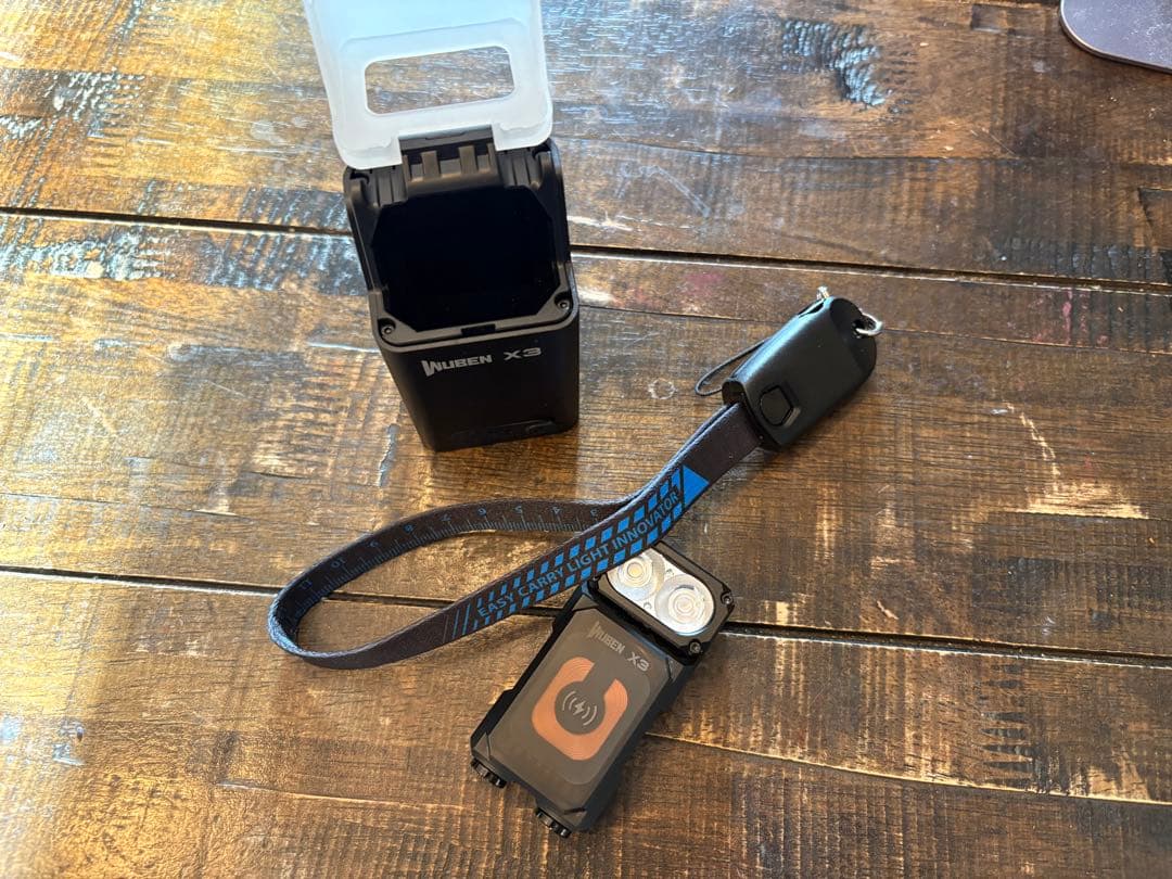 【新品未開封】WUBEN X3 ブルー Amazon.co.jp: WUBEN X3 ミニ懐中電灯 充電式充電ボックス付き 180度