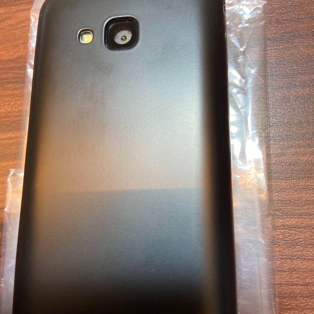 GRATINA グラティーナ KYF39SKA ガラケー ほぼ新品 3848 - メルカリ