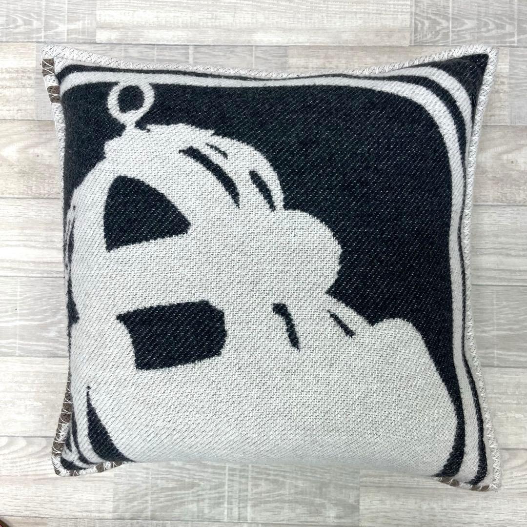 き*く様 ★HERMES エルメス ウール カシミア ブリッドドゥガラ クッショ 楽天市場】エルメス HERMES カシミヤ マフラー ブリッド ドゥ ガラ