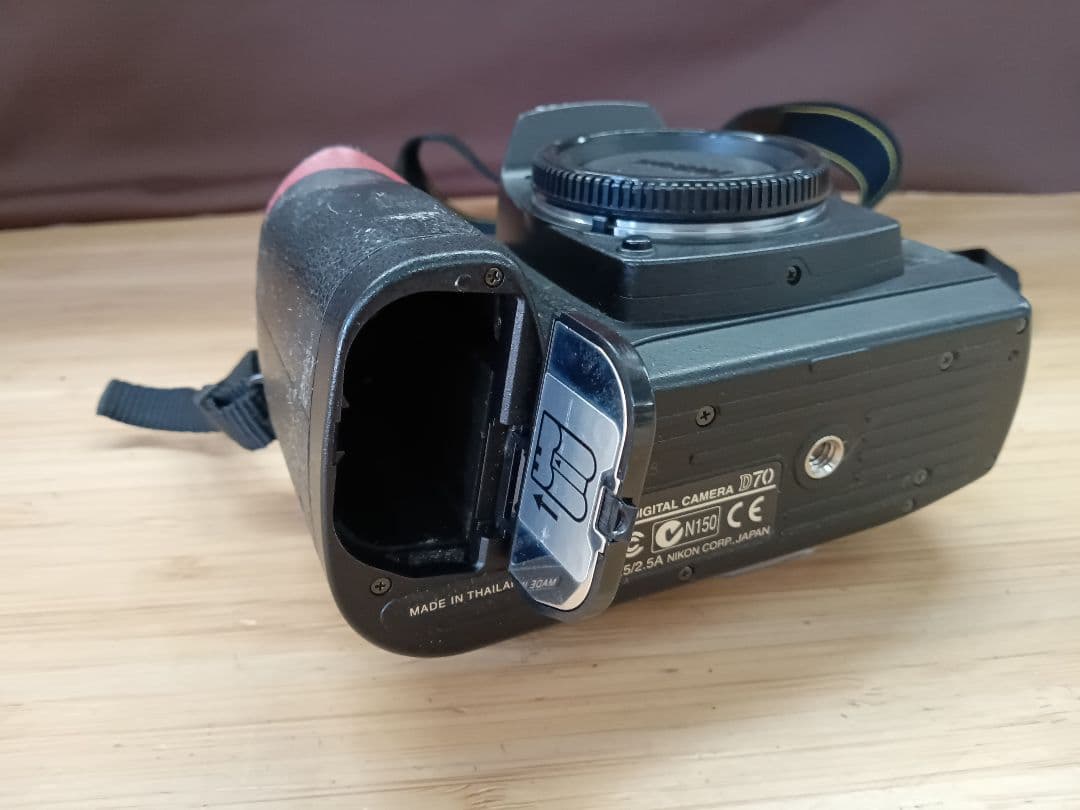 《TA1809》Nikon ニコン D70 KIT