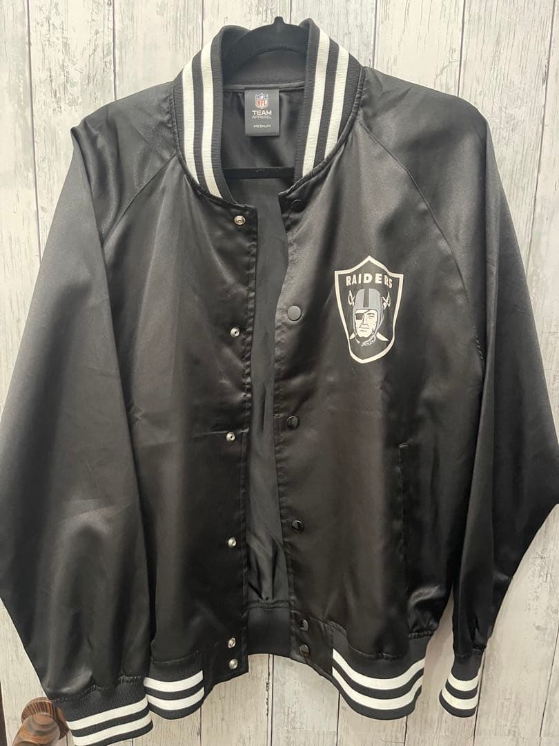 RAIDERS サテンジャケット ブラック 楽天市場】NFL レイダース スタジャン ビンテージ サテン デッド