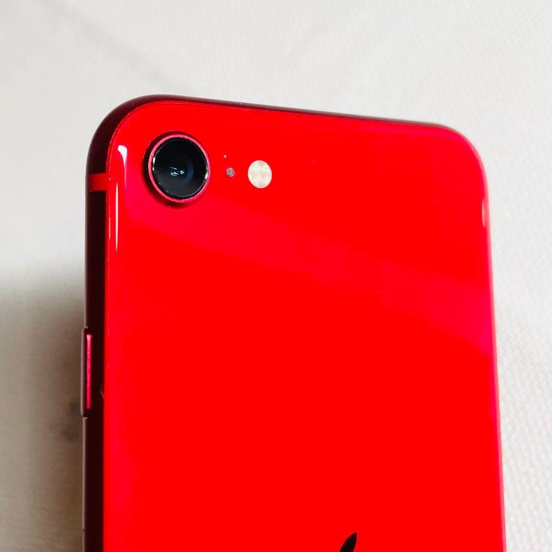 Apple iPhone SE（第2世代）64GB レッド - メルカリ