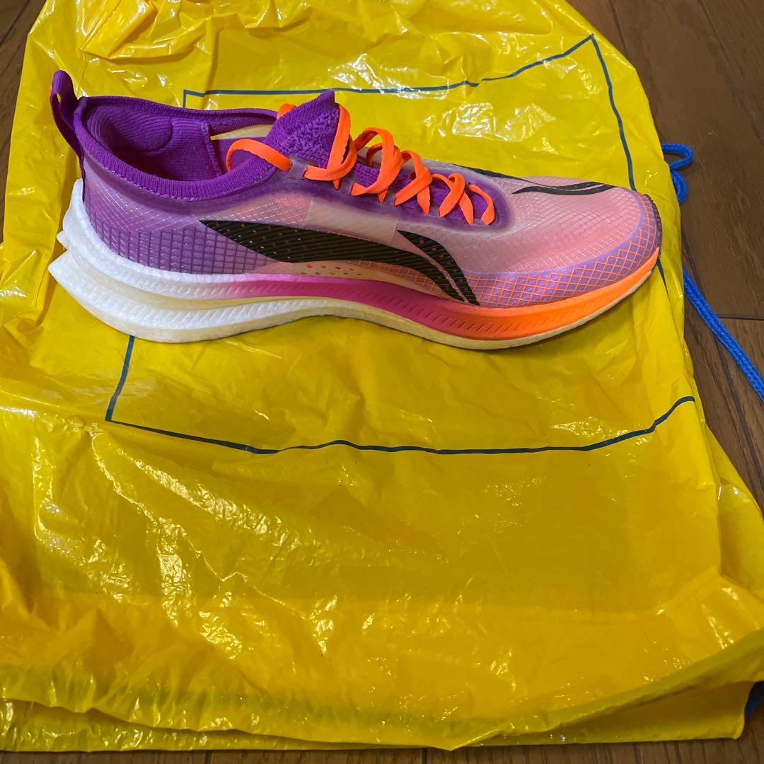 リーニン　フェイディアンエリート2 26.0cm