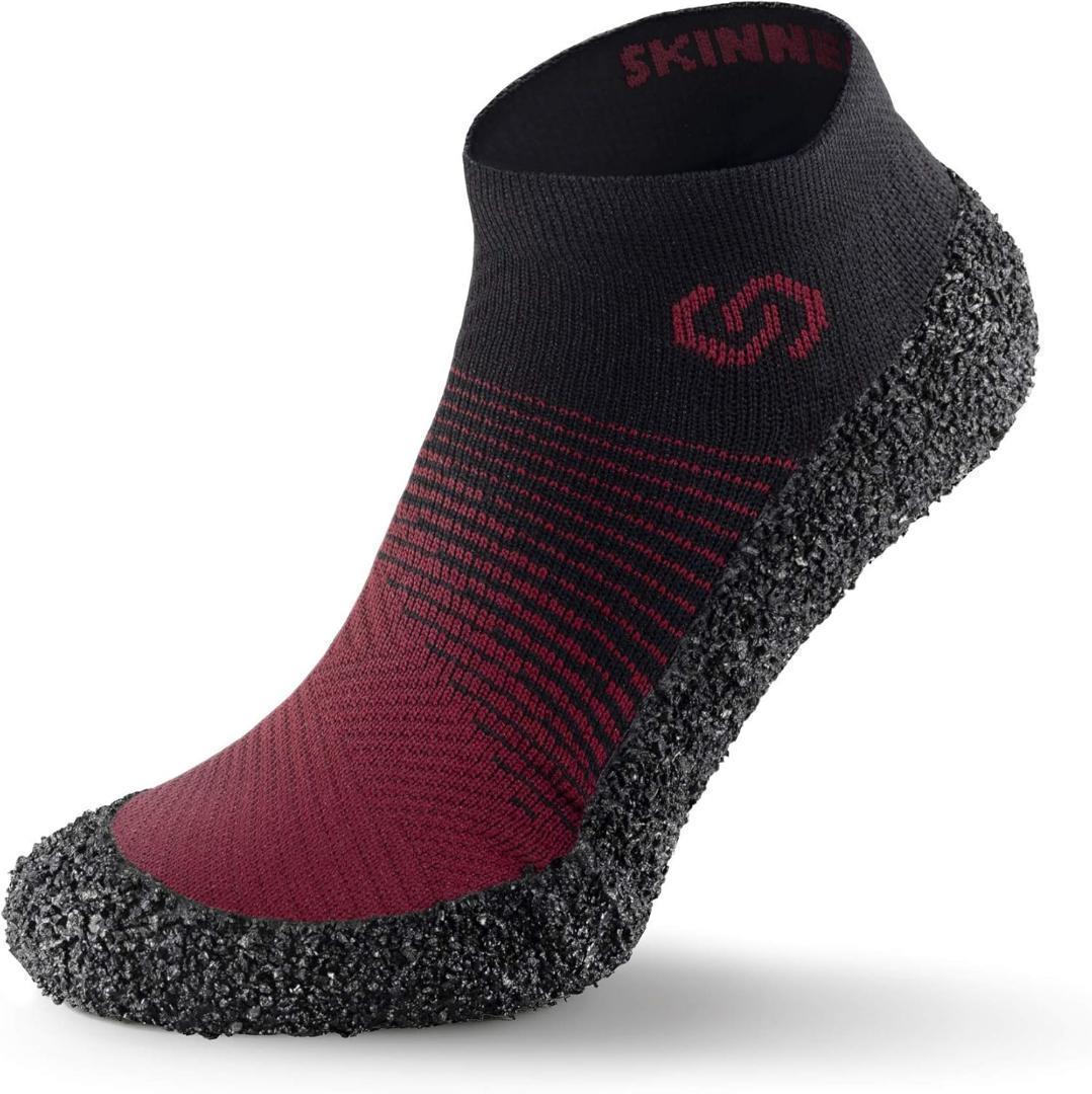 [Skinners] スキナー2.0|ミニマリスト裸足ソックス　カーマイン　27 Amazon | [Skinners] スキナー2.0洋紅色|男性と女性のためのミニマ