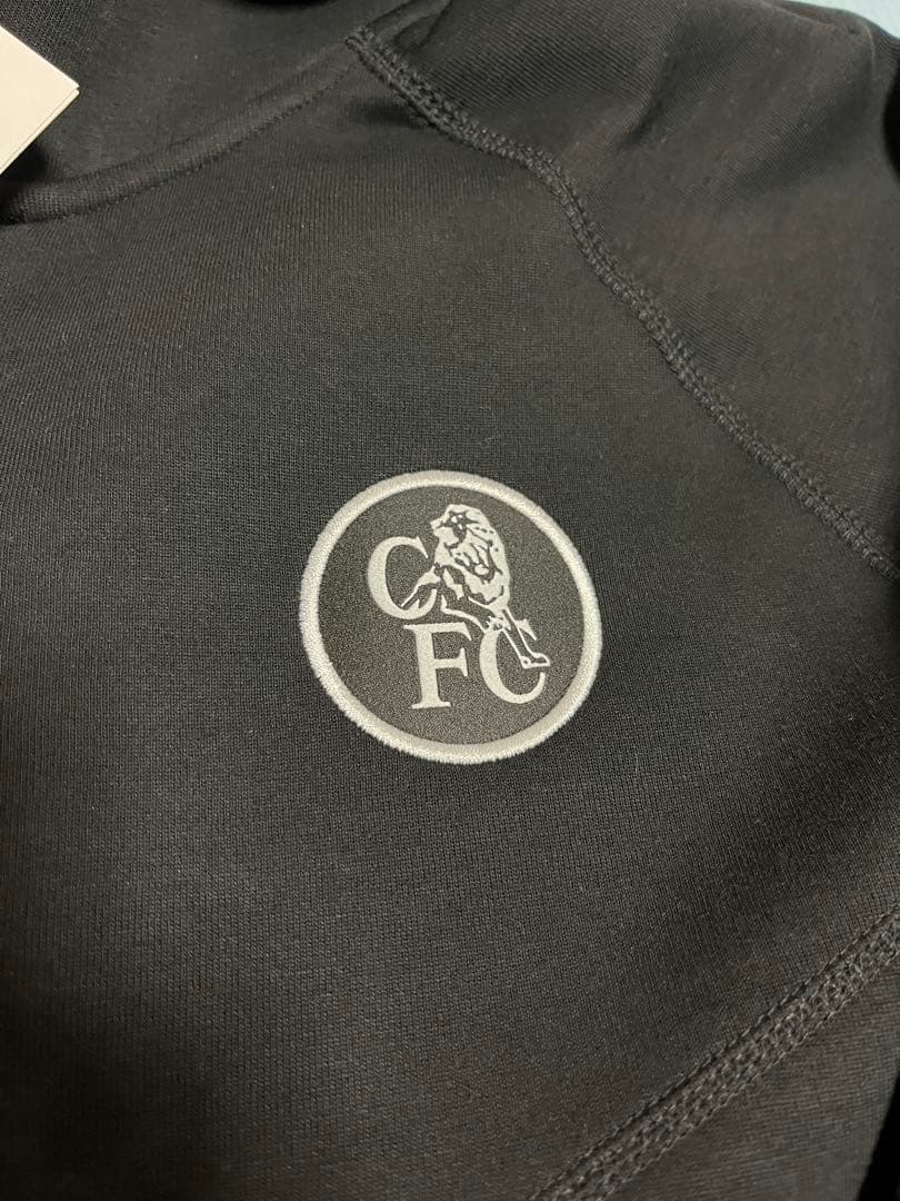 希少モデル・ラスト1枚】NIKE テックフリース パーカー チェルシー