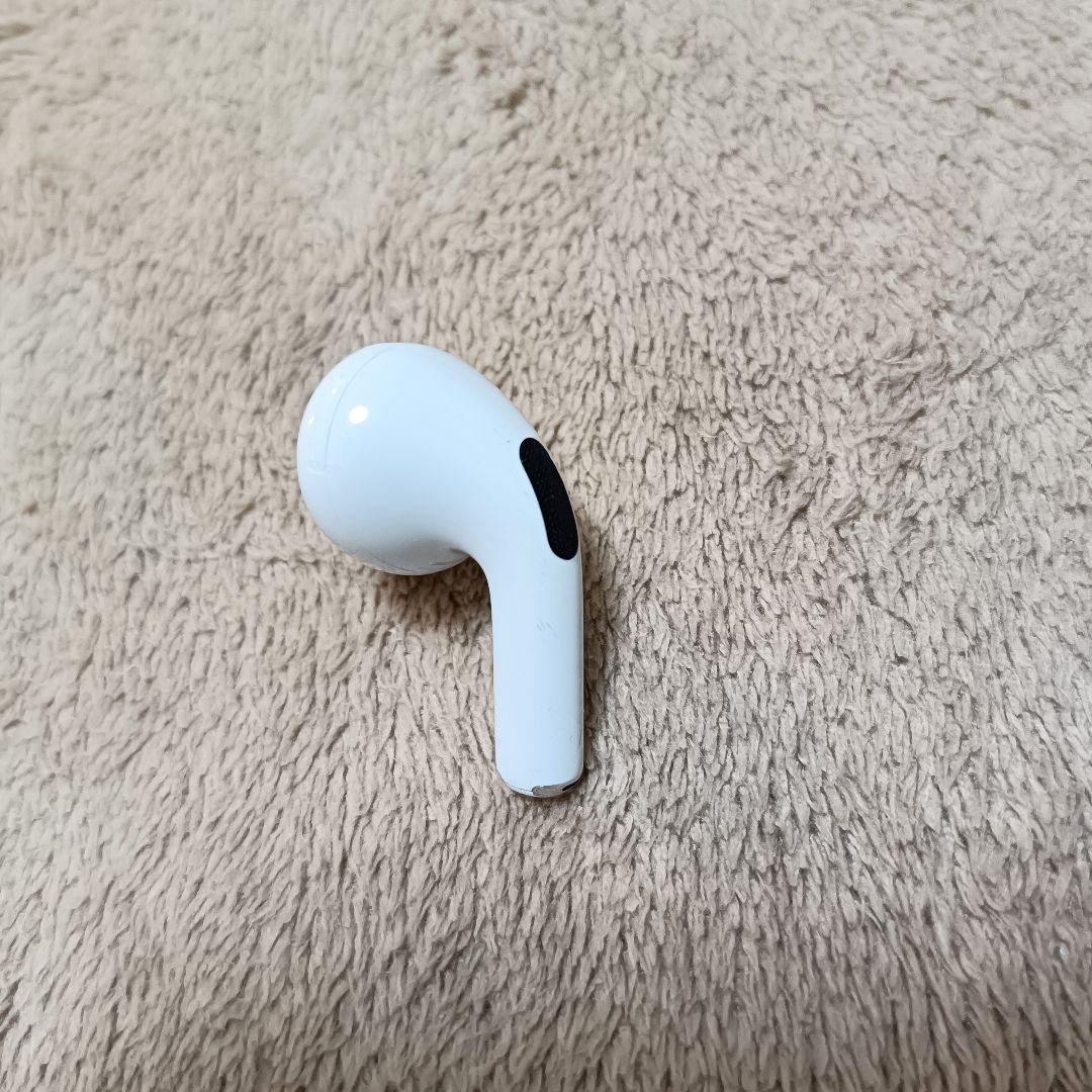 Apple AirPods Pro 第2世代 右耳のみ R 57 - メルカリ