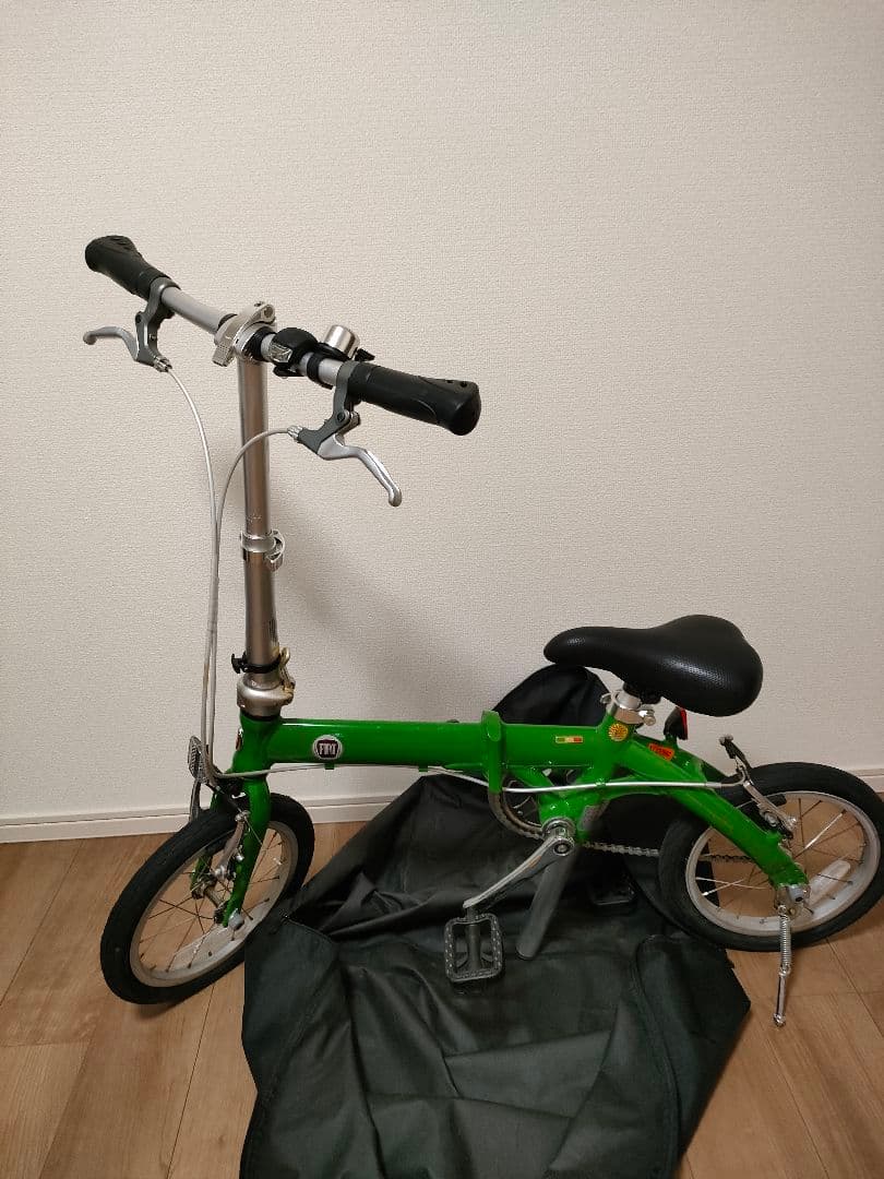 FIAT フィアット 折りたたみ自転車 約8.5kg DAHON認証マーク付き