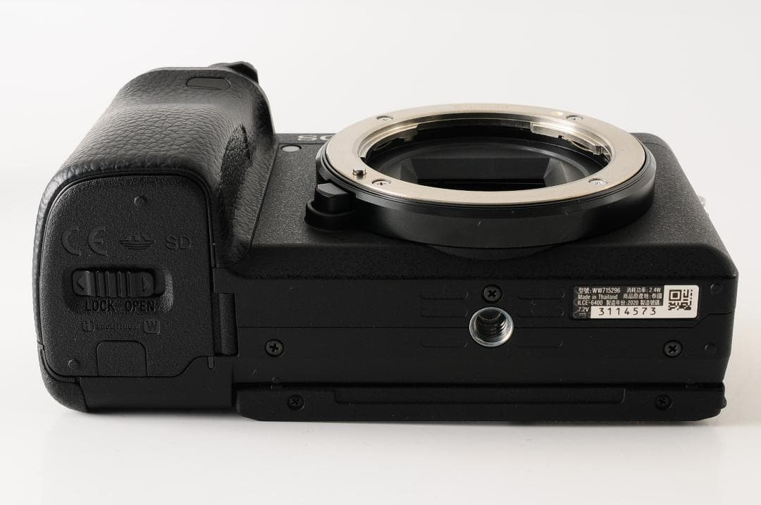 【美品】 SONY α6400 ダブルレンズキット 《ショット数 1650回》