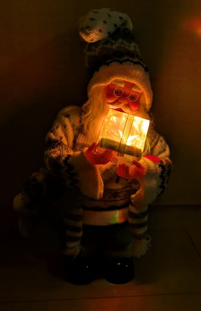 ミュージック◆サンタクロース◆フィギュア◆白とグレー◆サンタ人形 クリスマス サンタクロース 人形 動く ミュージックサンタ 飾り