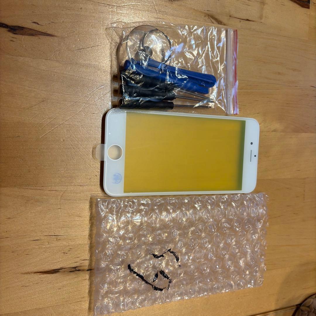 iPhone 6/6s用液晶パネル ホワイト フロントパネル＋工具セット - メルカリ