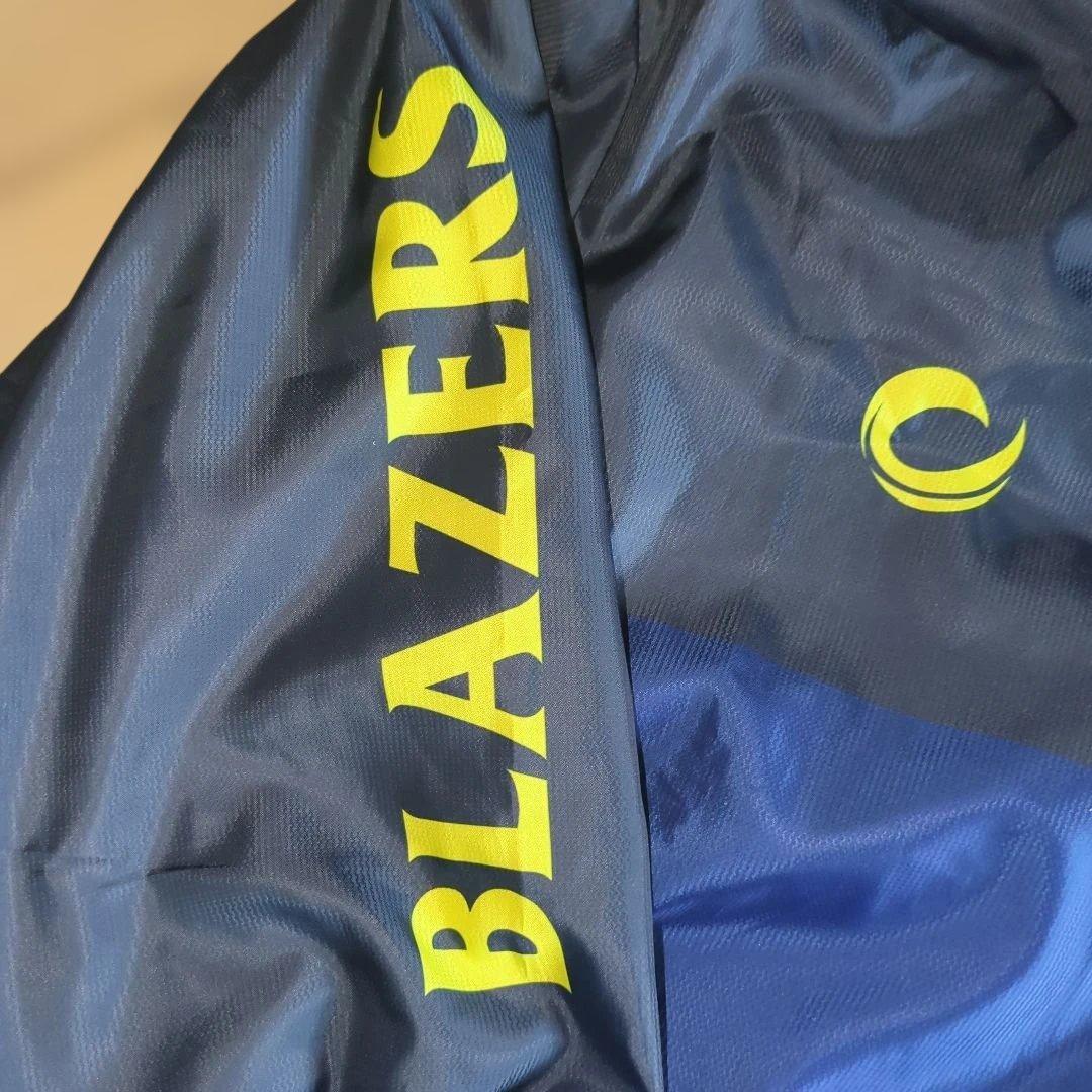 激レア 堺ブレイザーズ ウインドブレーカー バレーボール SVリーグ