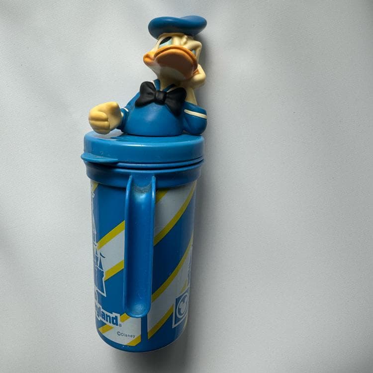 ヴィンテージ　ドナルド　ドリンクホルダー　80s　ディズニー ヴィンテージ ドナルド ドリンクホルダー 80s ディズニー - メルカリ