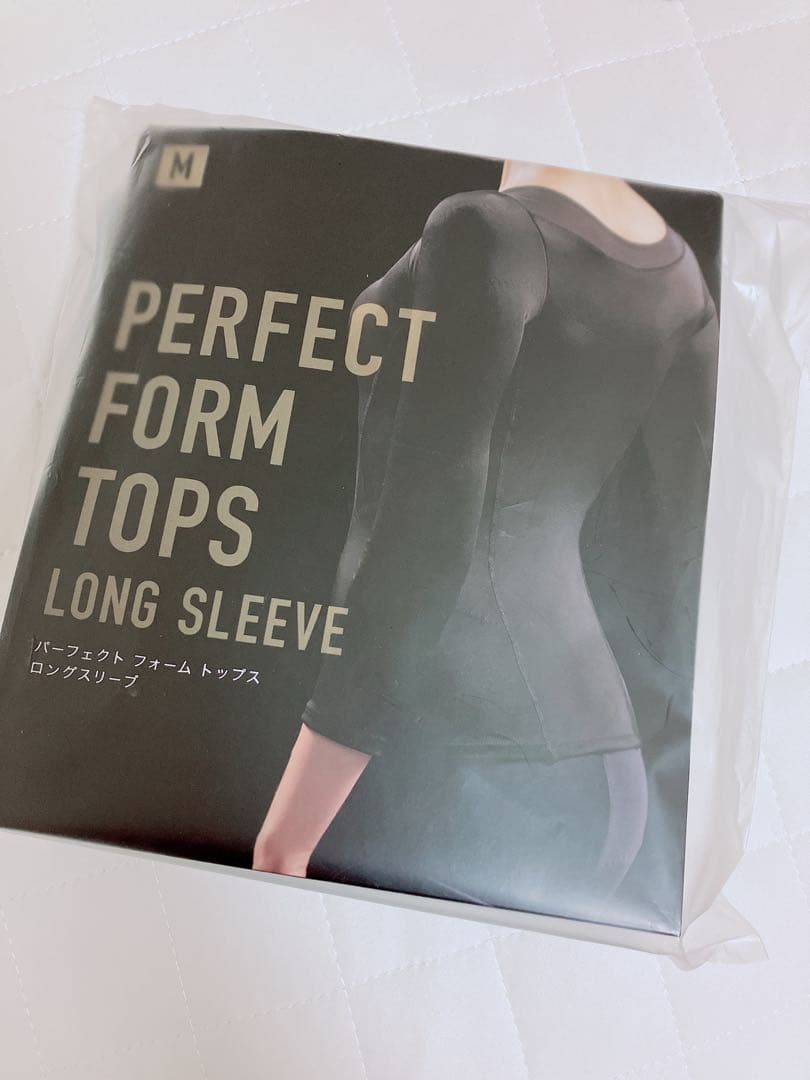 LAVAパーフェクトフォームトップスrintosull リントスル - メルカリ
