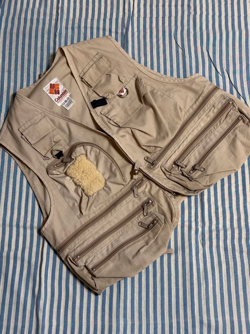 Columbia フィッシングベスト M ベージュ - メルカリ