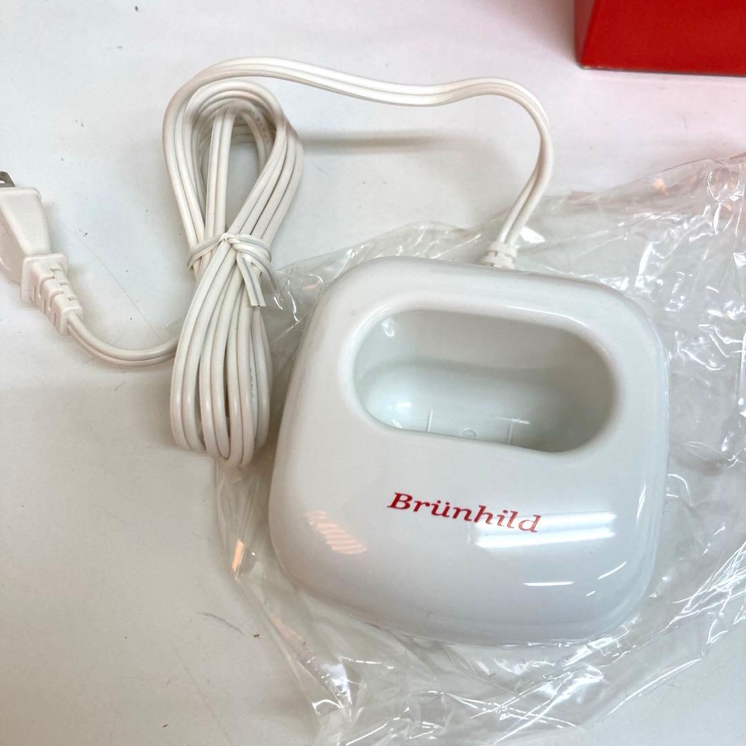 A784-7 ルイズ ブリュンヒルト ピュアイオニック 美顔器 未使用