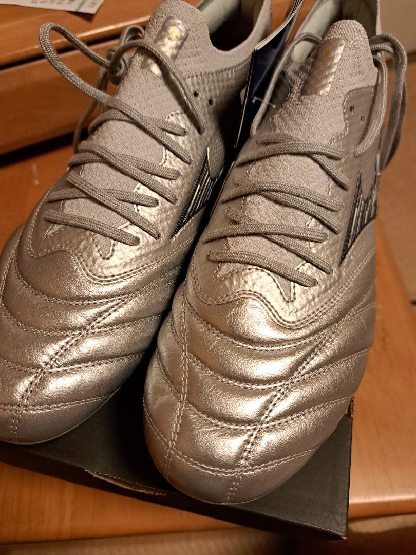 サッカースパイク モレリアネオ4β MIZUNO ミズノ モレリアネオ 4 β JAPAN(ブラック×レッド) P1GA254000