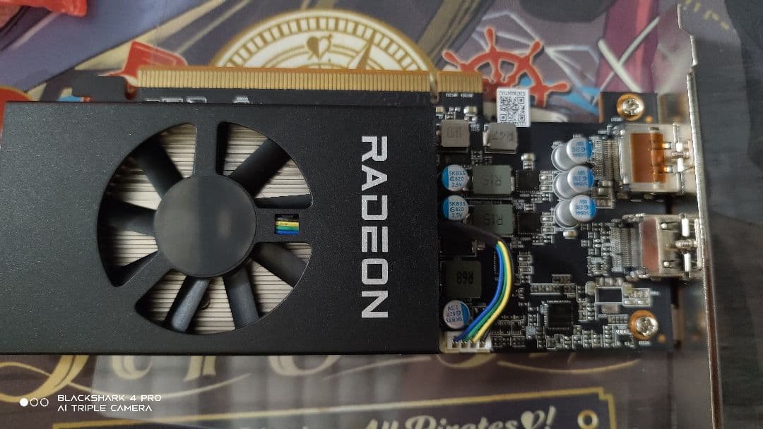 玄人志向 RD-RX6400-E4GB/LP - メルカリ