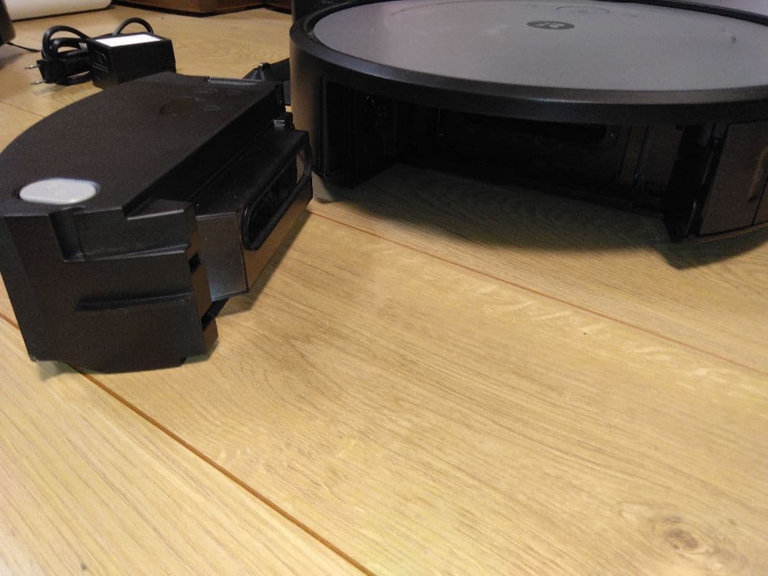 ほぼ新品使用1時間半】ルンバ i2（2024年）専用個装箱（876） A - メルカリ
