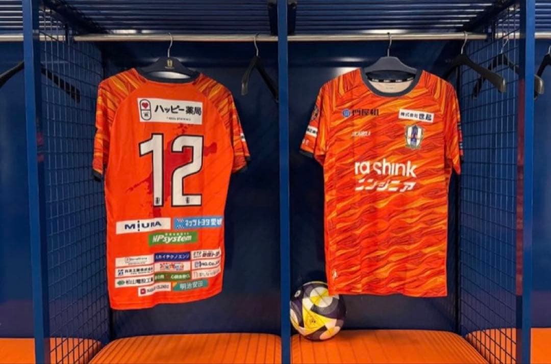 愛媛FCジョガボーラ製限定ユニフォーム XLサイズ - メルカリ