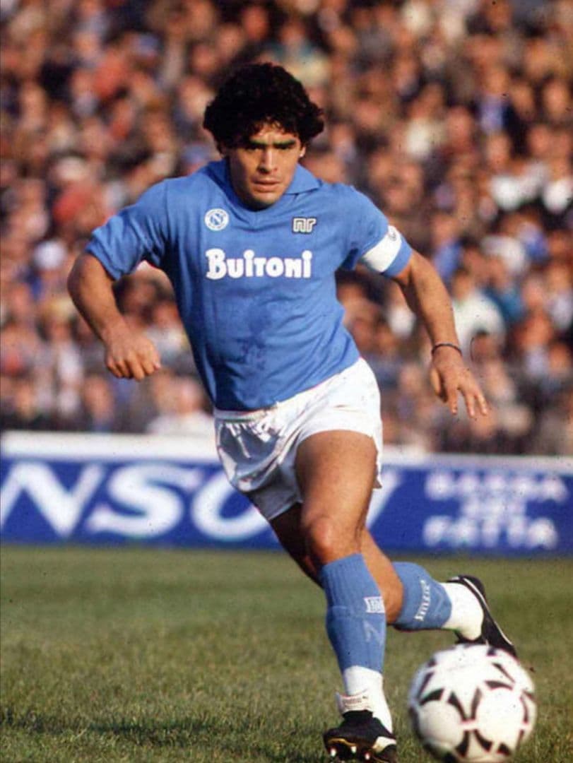 ディエゴ マラドーナ ナポリ セリエ A 1986-87 Buitoni 長袖 - メルカリ